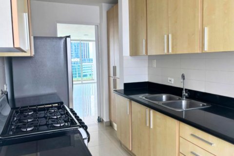 3 bedrooms Apartment in Panama City, Panama No. 109753 3
