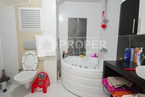 5 rooms Apartment in Thanh Khe, Vietnam No. 12181 16