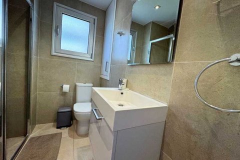 4 bedrooms Apartment in Germasogeia, Cyprus No. 79719 12