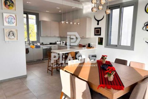 Вилла с 7 спальнями в Мутайяка, Кипр №101713 7