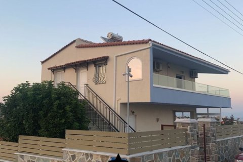 4 bedrooms House in Keratea, Greece No. 109400 1