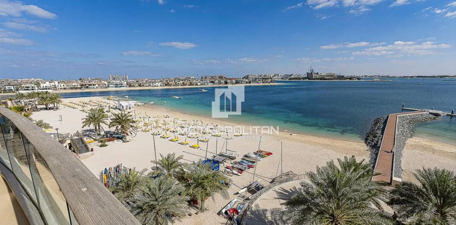 Квартира с 3 спальнями в Tiara Residences, ОАЭ №118648