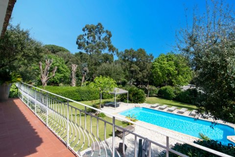 5 bedrooms Villa in Grimaud, France No. 99817 6