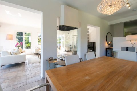 5 bedrooms Villa in Grimaud, France No. 99817 19