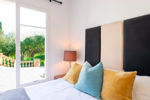 5 bedrooms Villa in Grimaud, France No. 99817 13