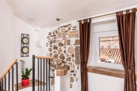 Квартира с 1 спальней в Котор, Черногория №66726 6