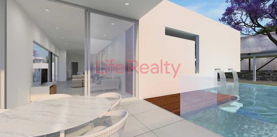 5 bedrooms House in Fasoula, Cyprus No. 83098