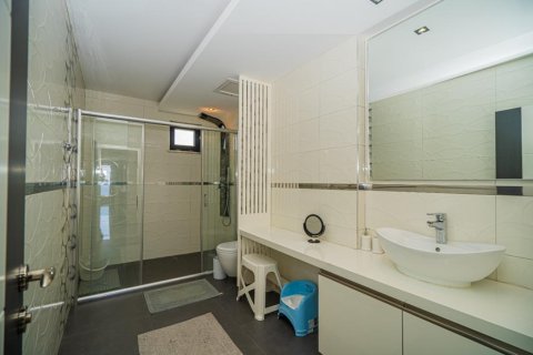 4 rooms Apartment in Lien Chieu, Vietnam No. 65098 18