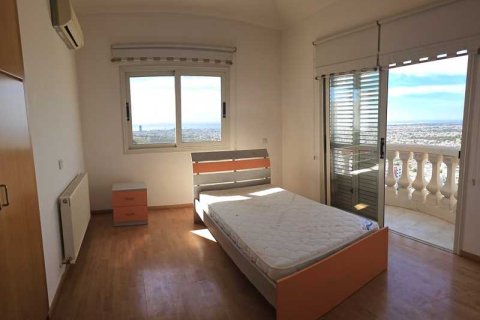 6 bedrooms House in Limassol, Cyprus No. 100794 9