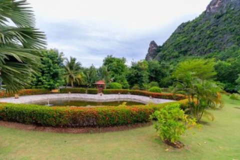 5 bedrooms Villa in Hua Hin, Thailand No. 95863 25