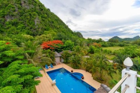 5 bedrooms Villa in Hua Hin, Thailand No. 95863 29