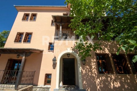 Дом с 7 спальнями в Муреси, Греция №75945 5