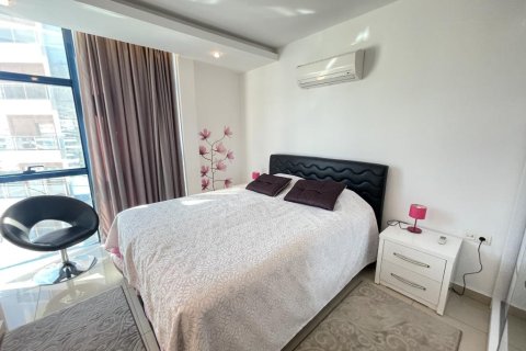 3 rooms Apartment in Cikcilli, Turkey No. 17717