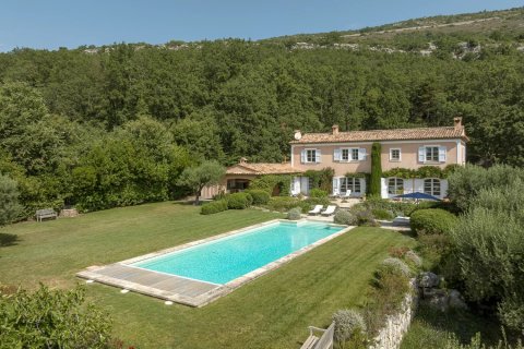 6 dormitorios Villa en Saint-Vallier-de-Thiey, France No. 100244 9