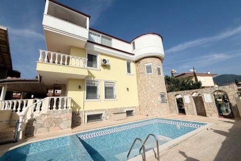 8 rooms Villa à Oba, Turkey No. 123870