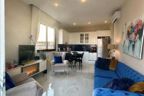 3 rooms Apartment in Oba, Turkey No. 79328
