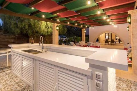 5 chambres House à Paphos, Cyprus No. 71018 11