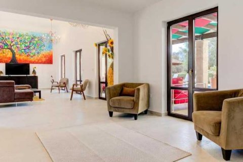 5 chambres House à Paphos, Cyprus No. 71018 3