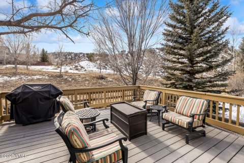 4 bedrooms House in Eagle, USA No. 81931 13