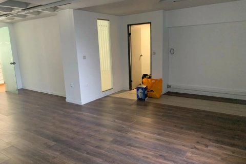 600m² Building in Athens, Greece No. 107385 10