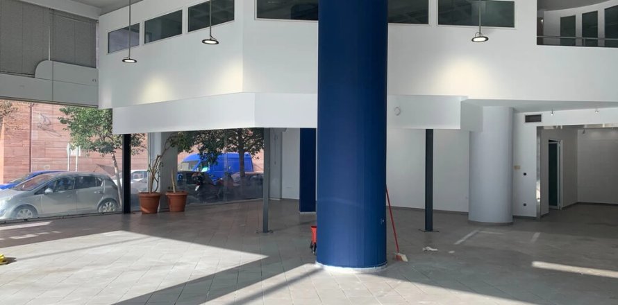 600m² Building in Athens, Greece No. 107385