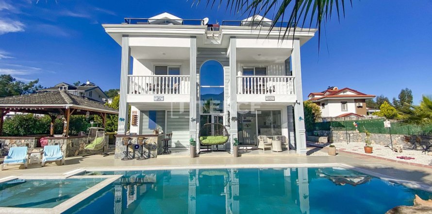 4 bedrooms Villa in Fethiye, Turkey No. 87937