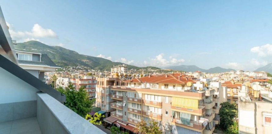 3 rooms Apartment in Alanya, Turkey No. 17740