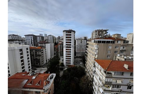 2 bedrooms Apartment in Kadikoy, Turkey No. 124878