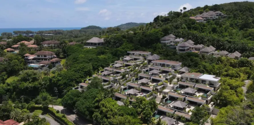 5 bedrooms Villa in Phuket, Thailand No. 89145