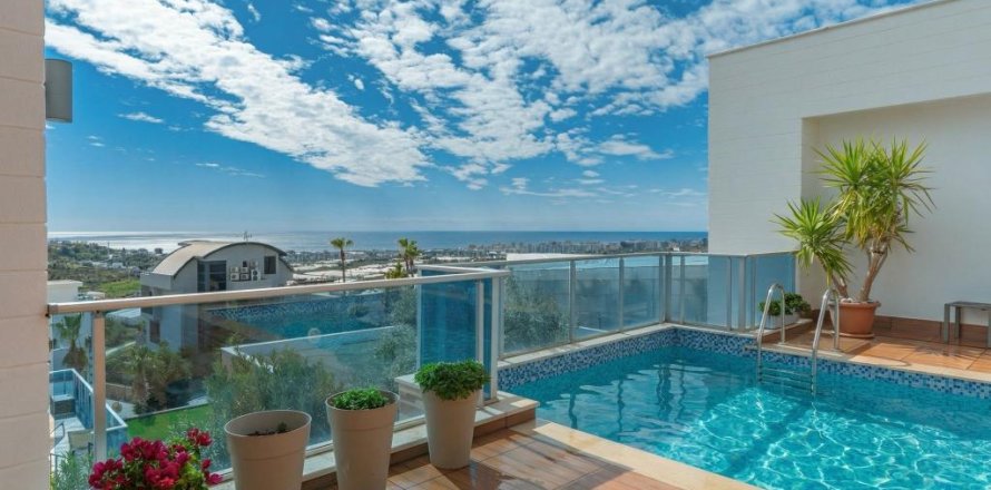 4 rooms Apartment in Kargicak, Turkey No. 124331