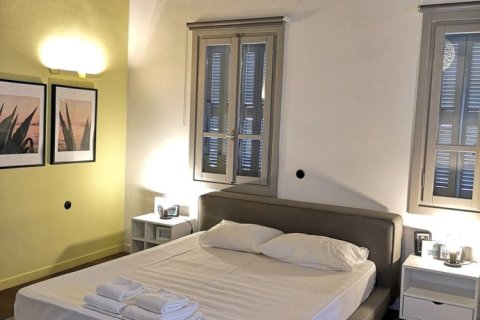 3 bedrooms House in Athens, Greece No. 109322 3