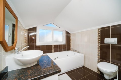 4 habitaciones Apartment en Chau Lang, Vietnam No. 22331 17