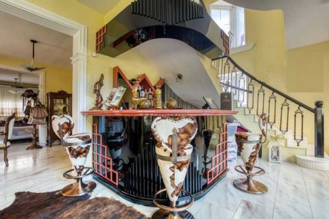 4 bedrooms House in Paralimni, Cyprus No. 101378 8