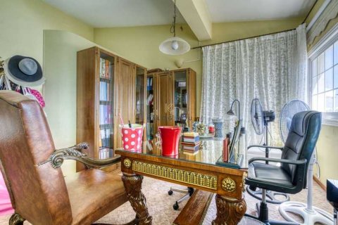 4 bedrooms House in Paralimni, Cyprus No. 101378 12