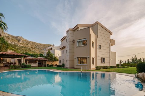 6 bedrooms Villa in Palaia Fokaia, Greece No. 108382 5