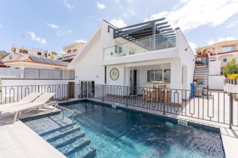 7 dormitorios Villa en  Tenerife, Spain No. 128389