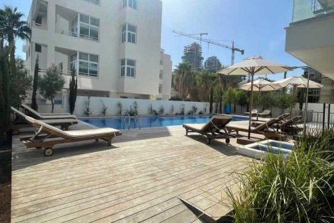 3 dormitorios Apartment en Germasogeia, Cyprus No. 43642 1