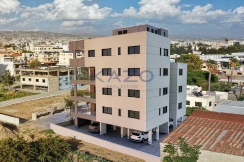 3 bedrooms Apartment in Limassol, Cyprus No. 65981 4