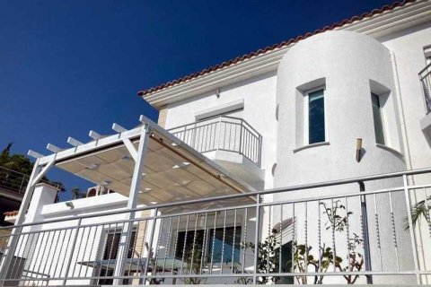 Дом с 4 спальнями в Агиос Тихонас, Кипр №29709 12