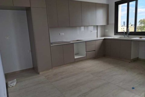 3 bedrooms Penthouse in Limassol, Cyprus No. 81803 8