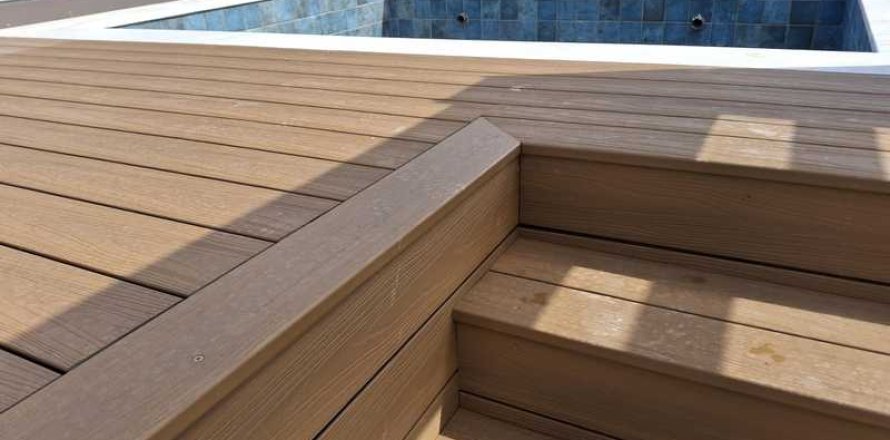 3 bedrooms Penthouse in Limassol, Cyprus No. 81803