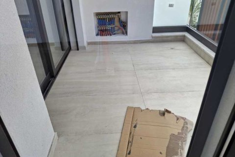 3 bedrooms Penthouse in Limassol, Cyprus No. 81803 14