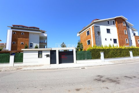 4 bedrooms Apartment in Tan Xuan, Vietnam No. 90882 6