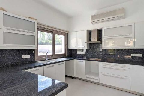 5 bedrooms House in Aglantzia, Cyprus No. 63500 5