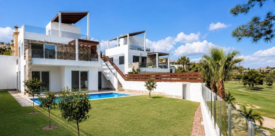 4 bedrooms Villa in Ciudad Quesada, Spain No. 128443