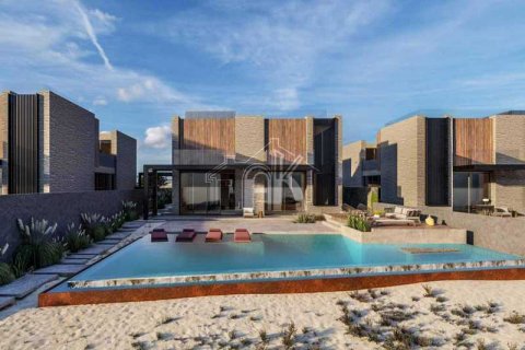 Дом с 5 спальнями в Паралимни, Кипр №101336 5