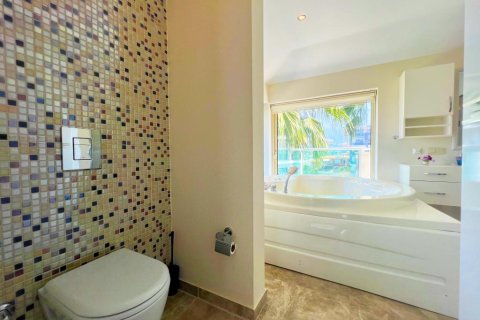 5 rooms Appartement à Lien Chieu, Vietnam No. 92592 18