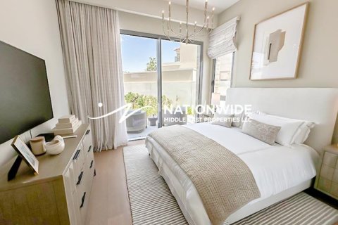 4 bedrooms Villa in Binh Duong, Vietnam No. 87600 3