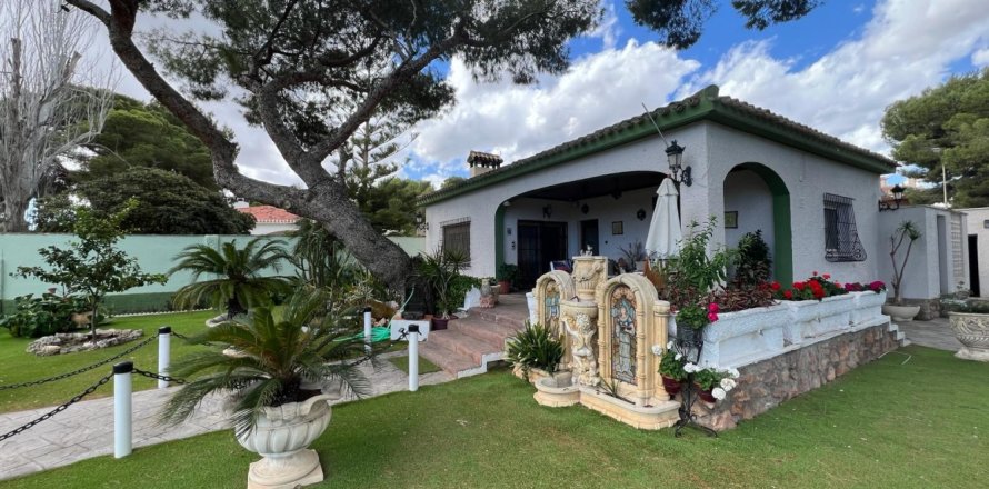 3 dormitorios Villa en Dehesa De Campoamor, Spain No. 111728