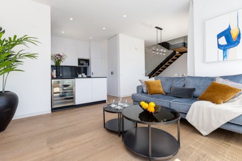 4 bedrooms Apartment in Long Dinh, Vietnam No. 84882 4